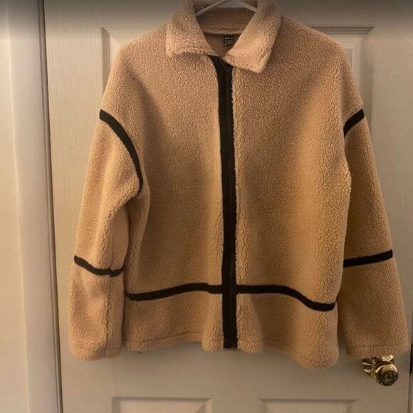 Tan Teddy jacket with Black detailing - Picture 1 of 3